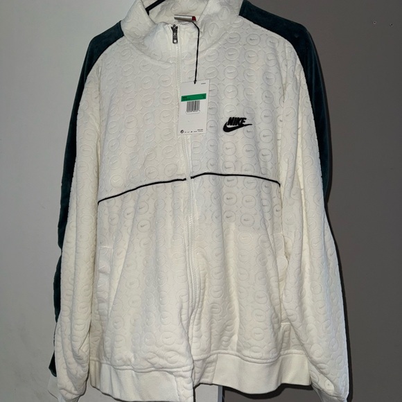 Nike SUPREME Cream Full-Zip Jacket - Picture 1 of 9